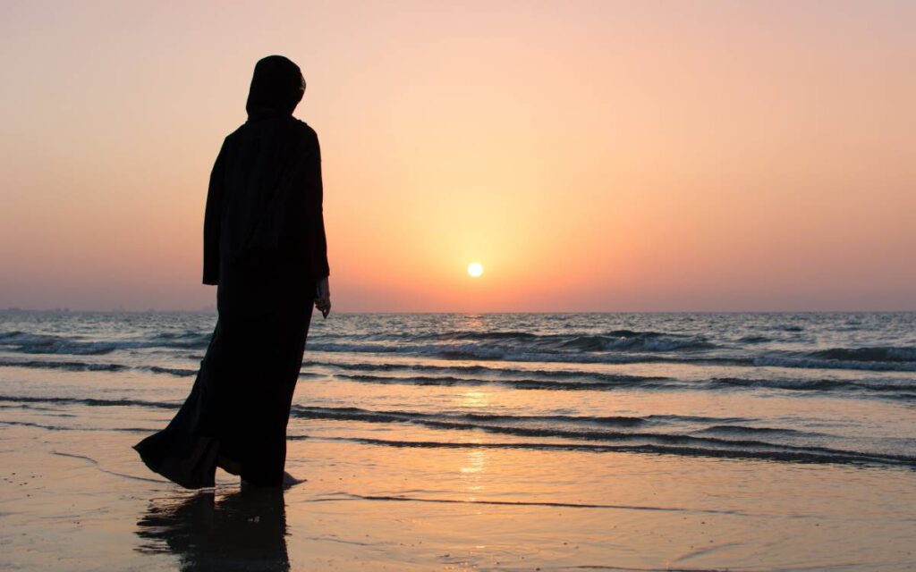 abayas modernes