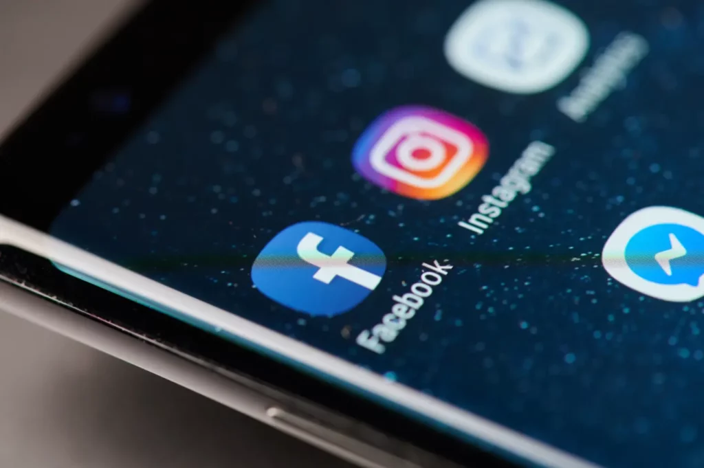 Facebook, Messenger et Instagram en proie à une panne majeure